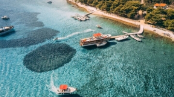Max Nautica Trogir: Blue Lagoon i 3 otoka – hrana, piće i ronjenje s disalicom