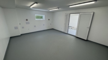Najam višenamjenskog poslovnog prostora 74 m² u Kaštel Štafiliću