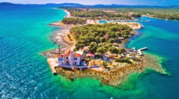 Jednodnevni školski izlet: Šibenik – Otok Zlarin – Primošten