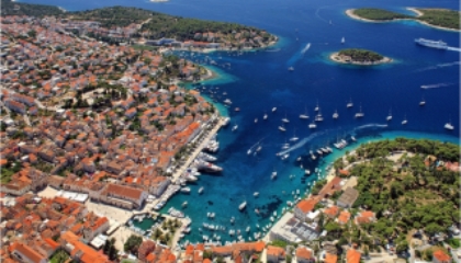 Private 3 Islands: Hvar, Pakleni islands & Brac with Mercan 34 Speedboat